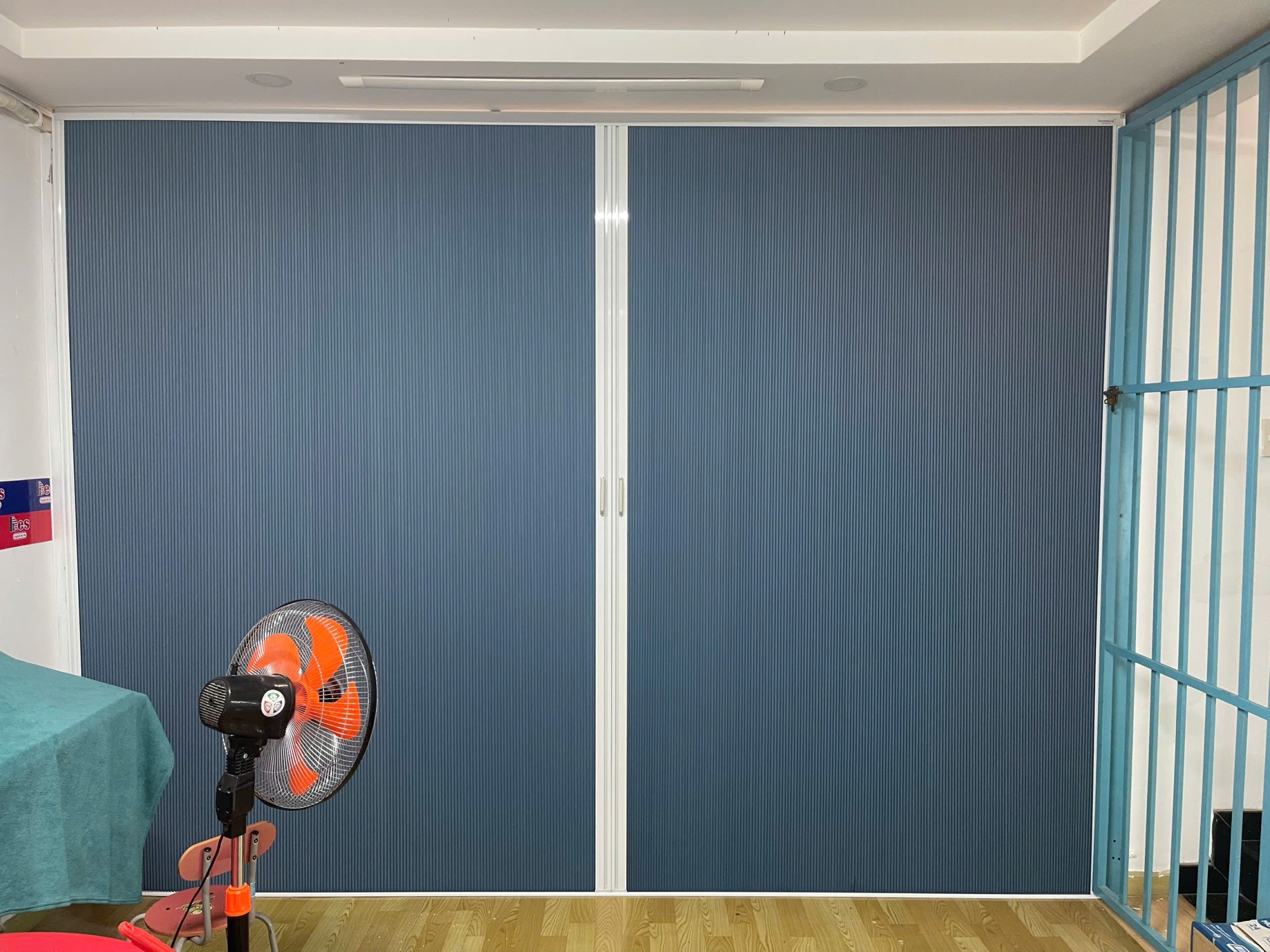 RÈM TỔ ONG NGĂN LẠNH, CHIA PHÒNG